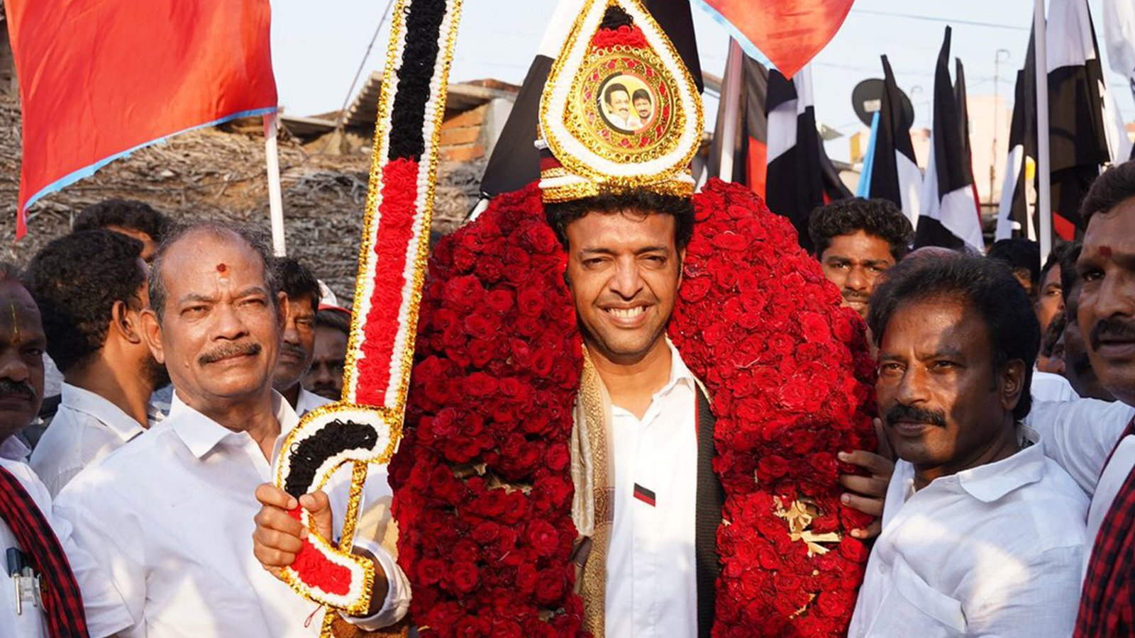 சென்னையில் திமுக வேட்பாளர் கார்த்திக் மோகனுக்கு உற்சாக வரவேற்பு!