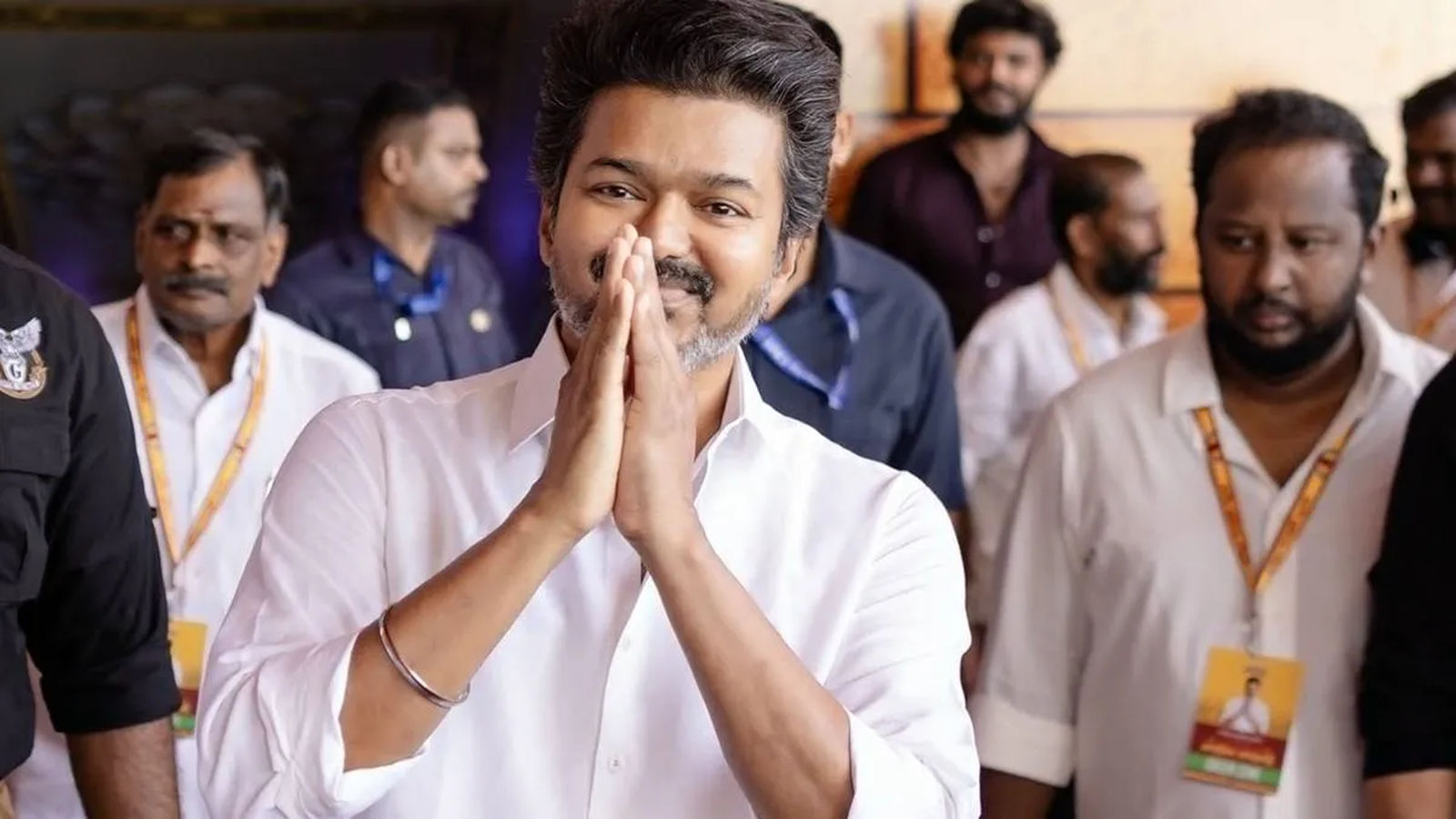 "மக்களின் தேவைகளை கேட்காமலேயே செய்து கொடுப்பேன்!" - தொகுதி மக்களுக்கு த.வெ.க தலைவர் விஜய் கொடுத்த 'மெகா' உத்தரவாதம்!