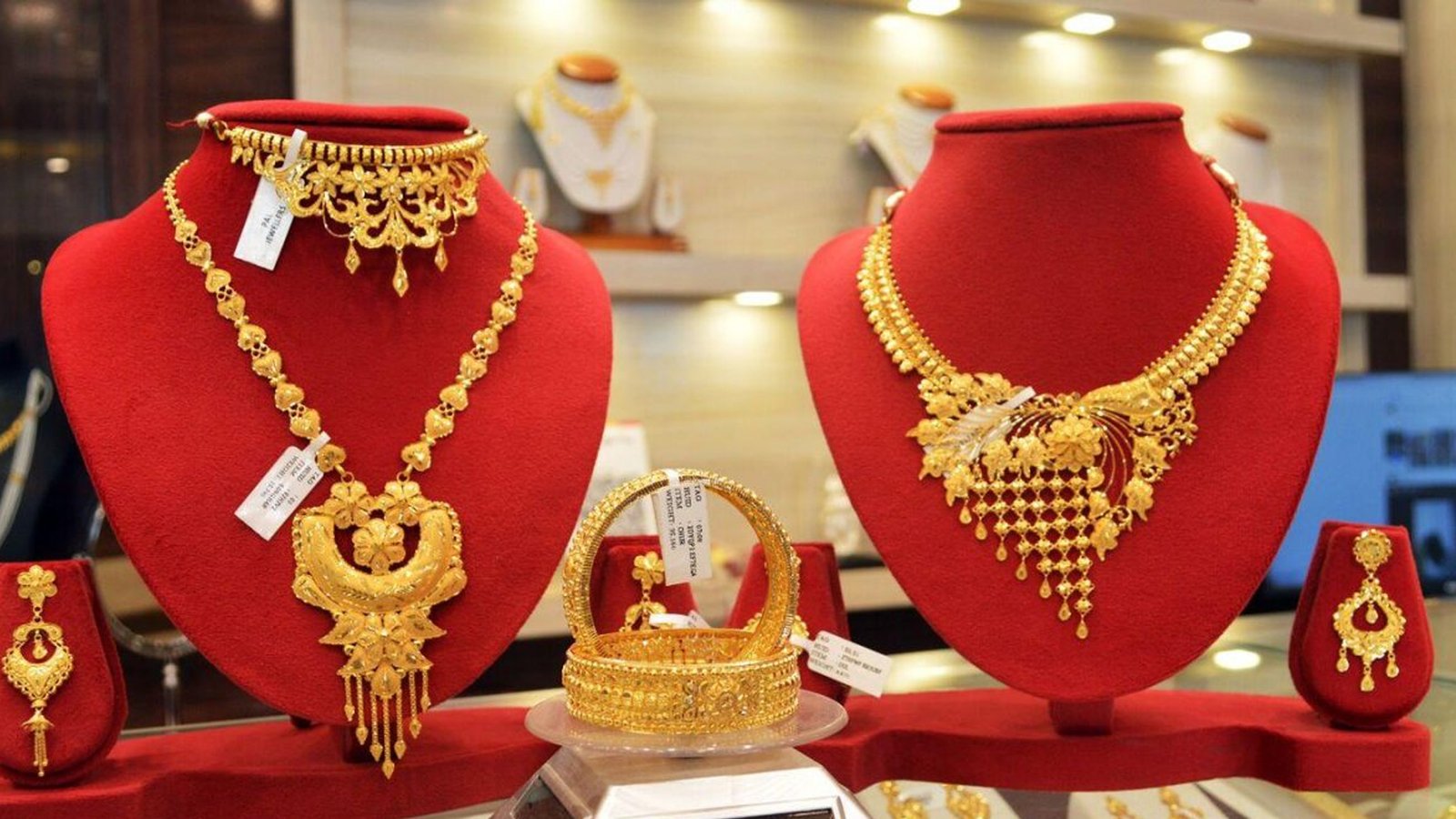 சென்னையில் தங்கம் விலை அதிரடி சரிவு - சவரனுக்கு ரூ. 480 குறைந்தது!