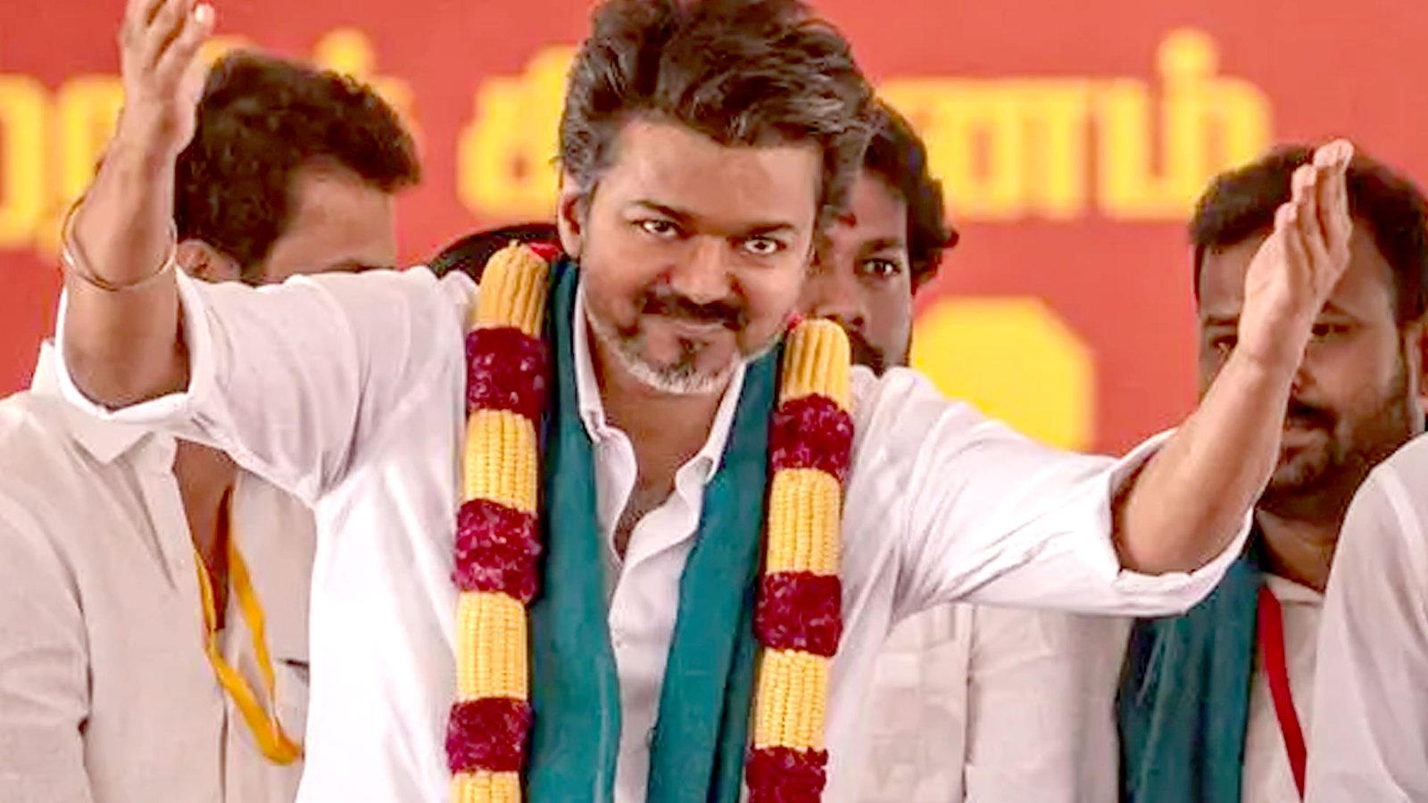 விஜய் பக்கம் சாய்கிறதா 'சிவப்பு'? "அழைப்பு வந்தால் ஆலோசிப்போம்" - கூட்டணி ஆட்சி குறித்து கம்யூனிஸ்ட் கட்சிகள் அதிரடி பதில்!