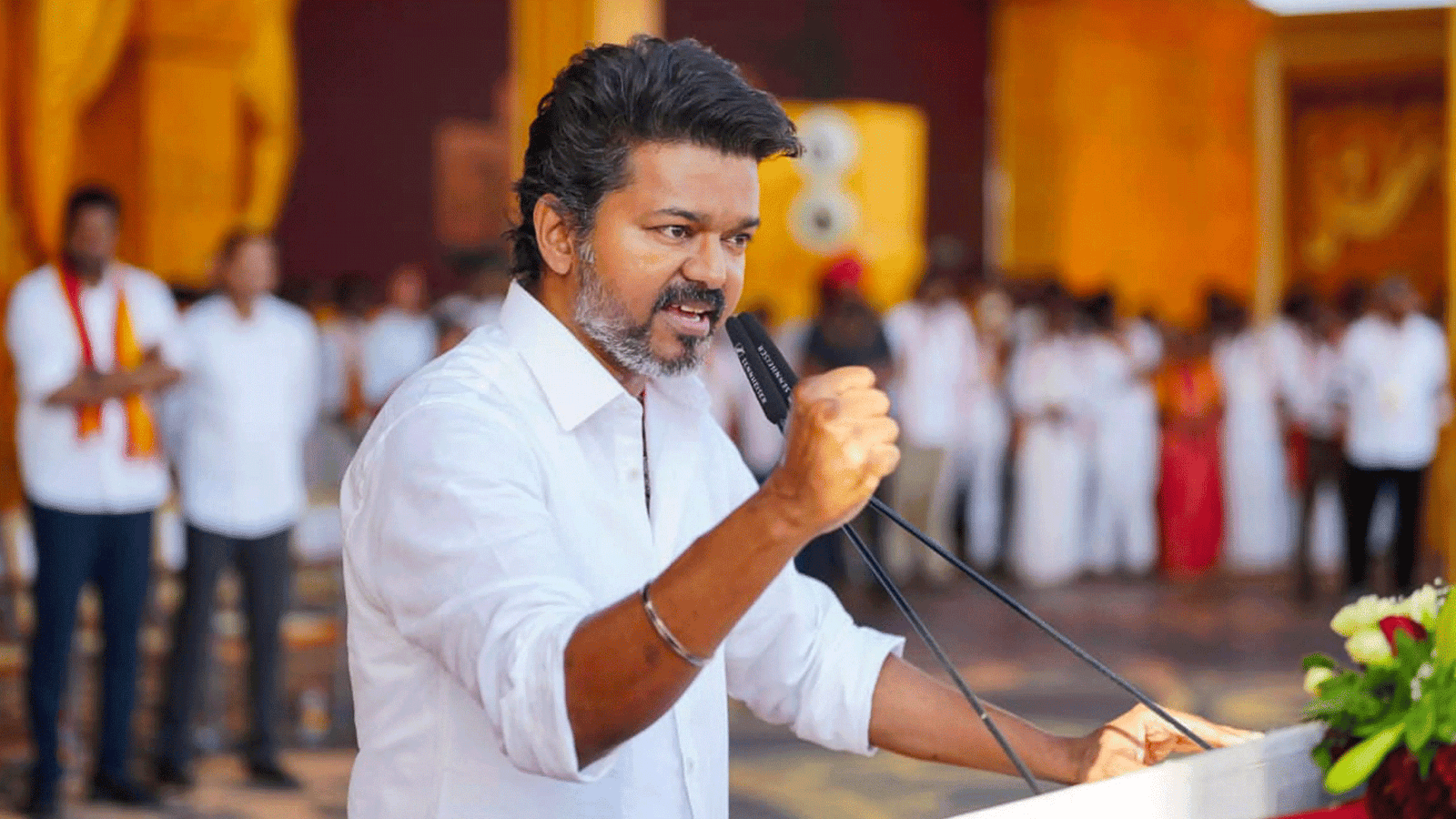 பொள்ளாச்சி விபத்து: உயிரிழந்த 4 பேரின் குடும்பத்திற்கு தலா ரூ.3 லட்சம் நிவாரணம் - முதலமைச்சர் விஜய் அறிவிப்பு!
