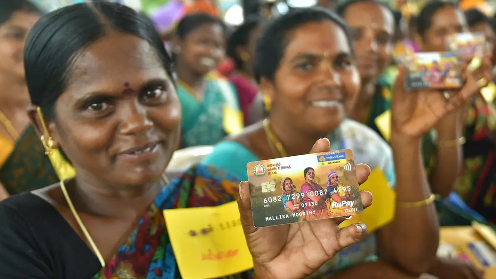 விரைவில் மகளிர் உரிமைத்தொகை? தமிழக அரசு தீவிர ஆலோசனை!