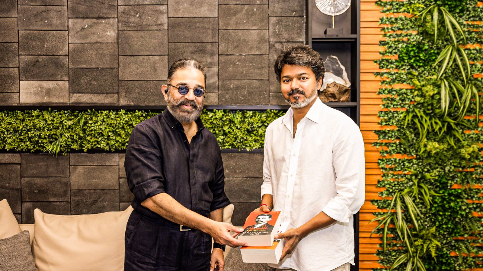 தமிழக முதலமைச்சர் விஜயை நேரில் சந்தித்த தயாரிப்பாளர்கள் சங்கம்: தமிழ் சினிமாவை மீட்க 6 முக்கிய கோரிக்கைகள் சமர்ப்பிப்பு!