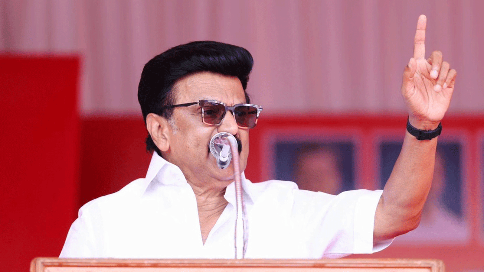 "குழந்தை அம்மாவை தேடுவது மாதிரி மக்கள் நம்மை ஏற்பார்கள்" - சினிமா கவர்ச்சி குறித்து முதல்வர் மு.க.ஸ்டாலின் ஓப்பன் டாக்!!