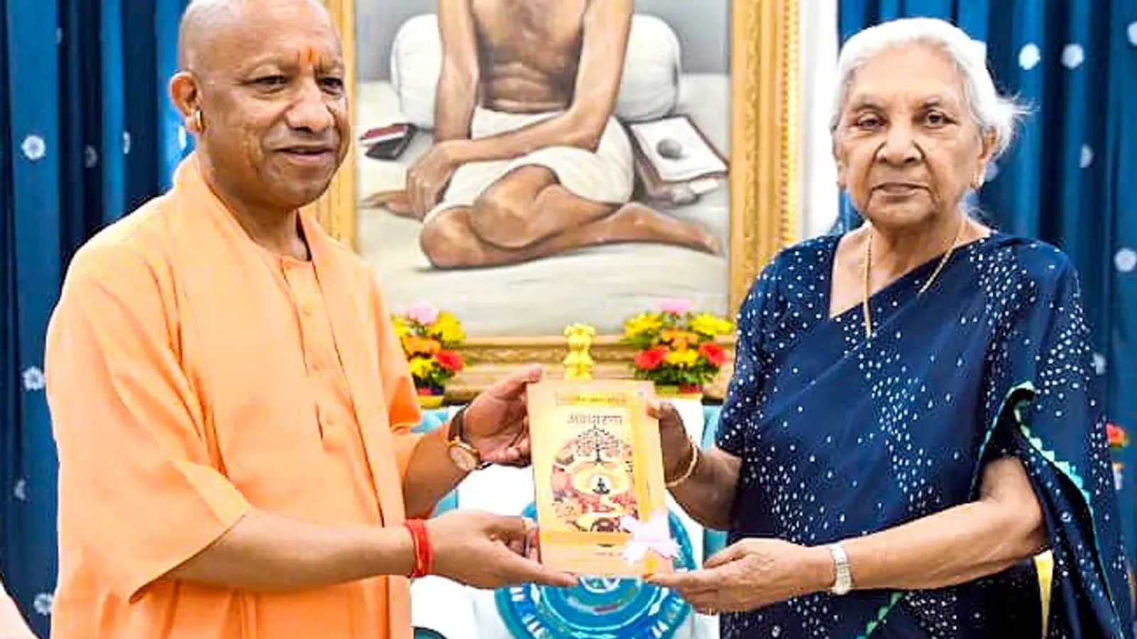 "முதலில் நல்ல தாயாக வேண்டும்... பிறகுதான் IAS ஆகலாம்!" - உத்தரப் பிரதேச ஆளுநர் பேச்சு சர்ச்சை!