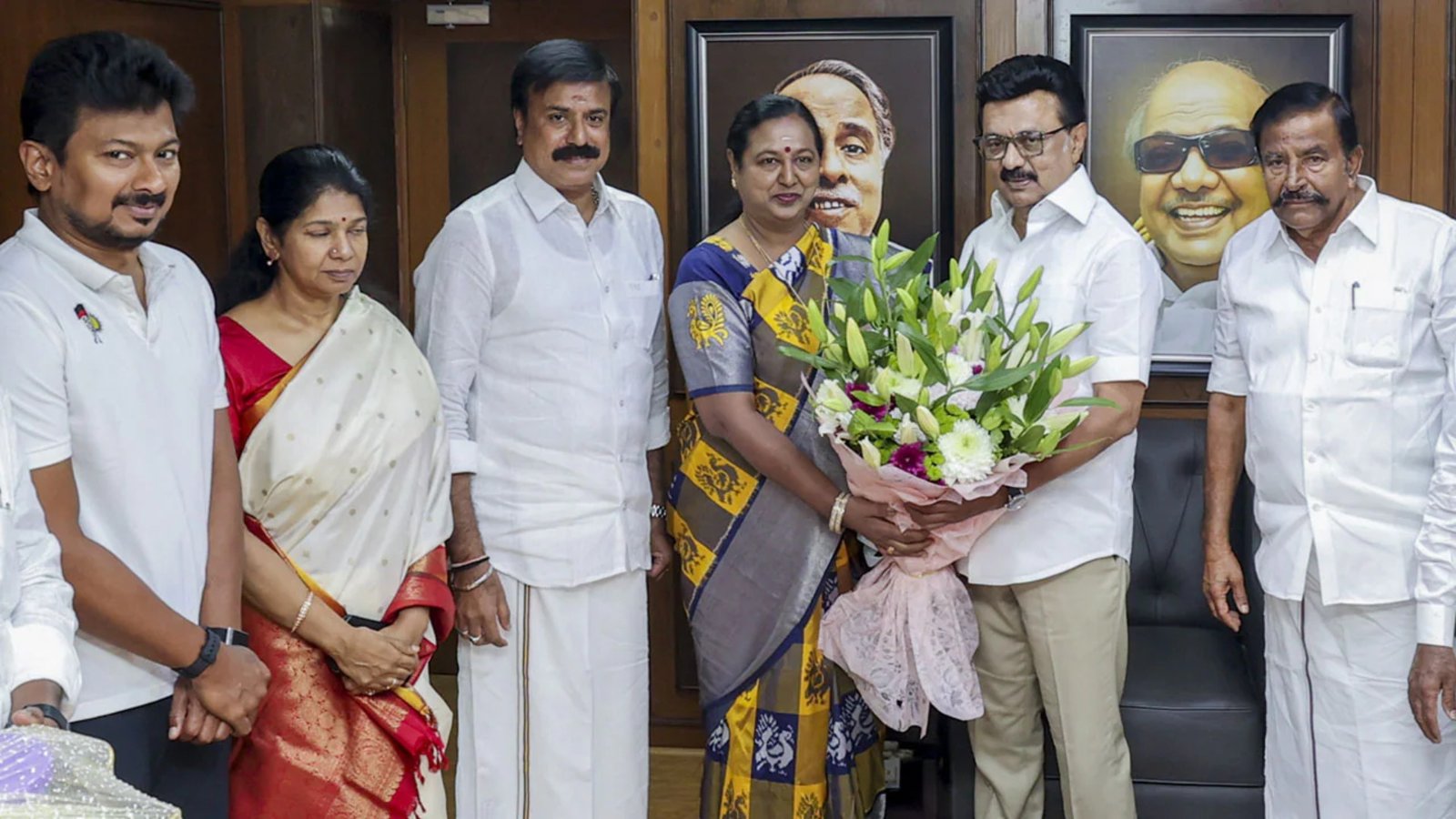 “எந்த பெண்ணின் பெயரையாவது உதயநிதி குறிப்பிட்டாரா?” - கைது நடவடிக்கையை கேள்வி எழுப்பிய பிரேமலதா விஜயகாந்த்!