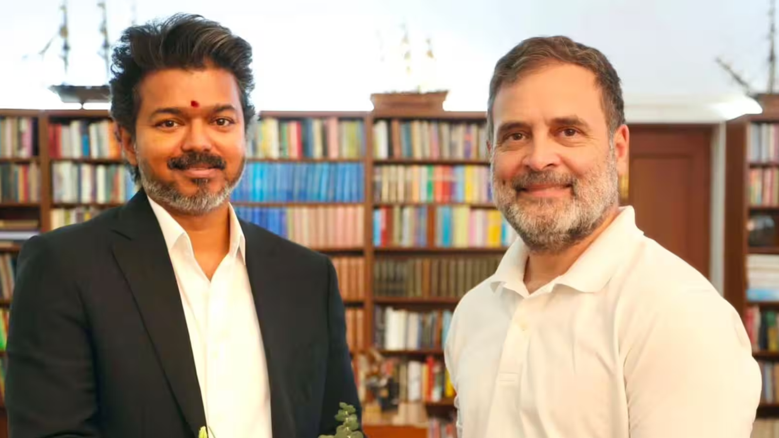பேச்சுவார்த்தையில் உடன்பாடு... தவெக - காங்கிரஸ் சலசலப்புக்கு முற்றுப்புள்ளி!
