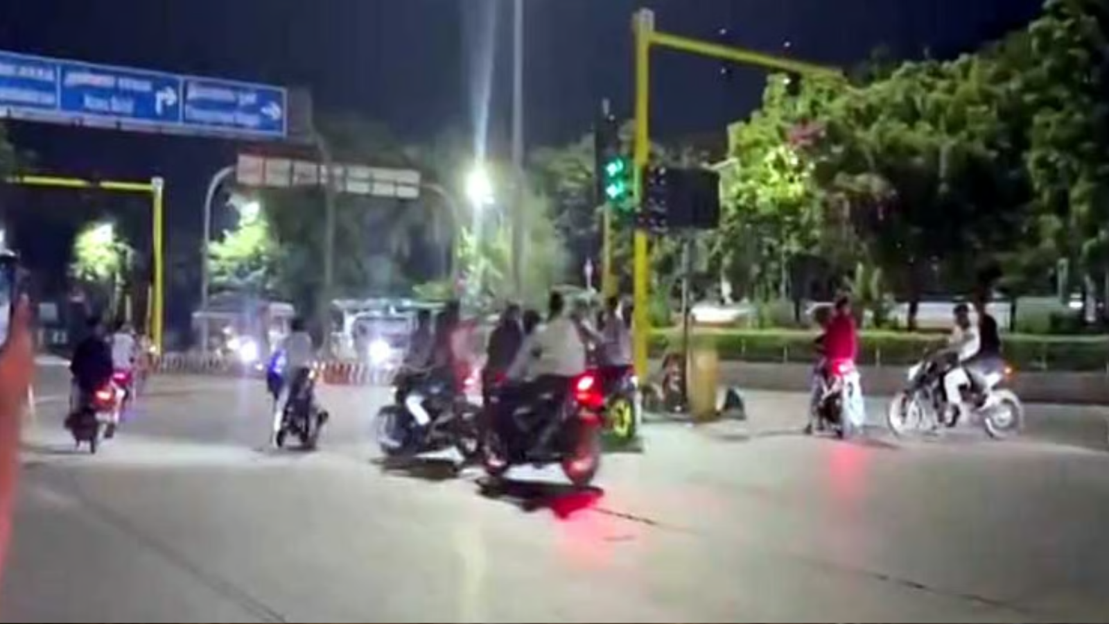 சென்னை அண்ணா சாலையில் பைக் சாகசம் – மேலும் 5 பேர் கைது; இதுவரை 21 பேர் சிக்கினர்!