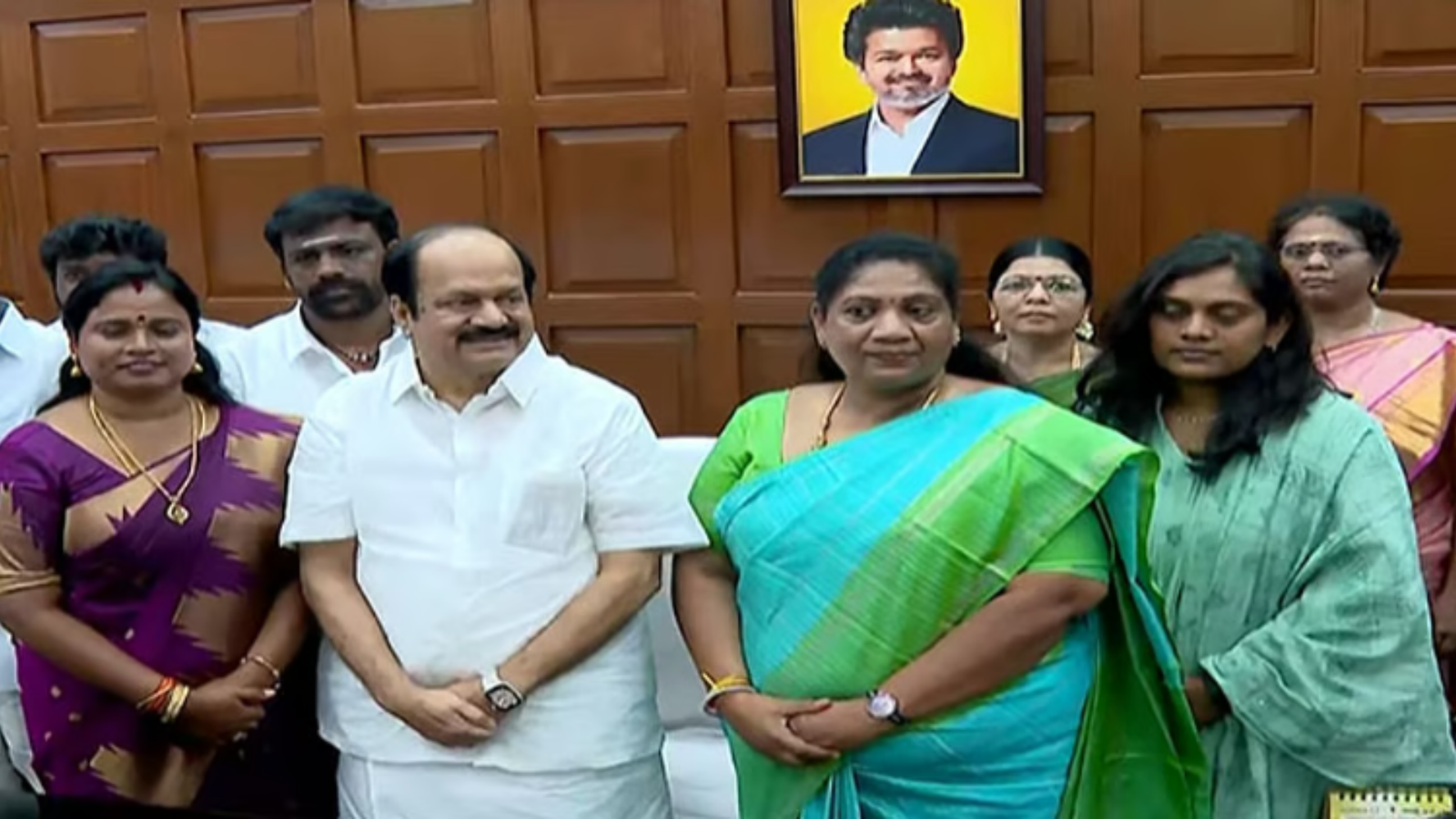 மதுராந்தகம், தாராபுரம் எம்.எல்.ஏ.க்கள் பதவியேற்பு! சட்டமன்றத்தில் தவெகவின் பலம் 109 ஆக உயர்வு!