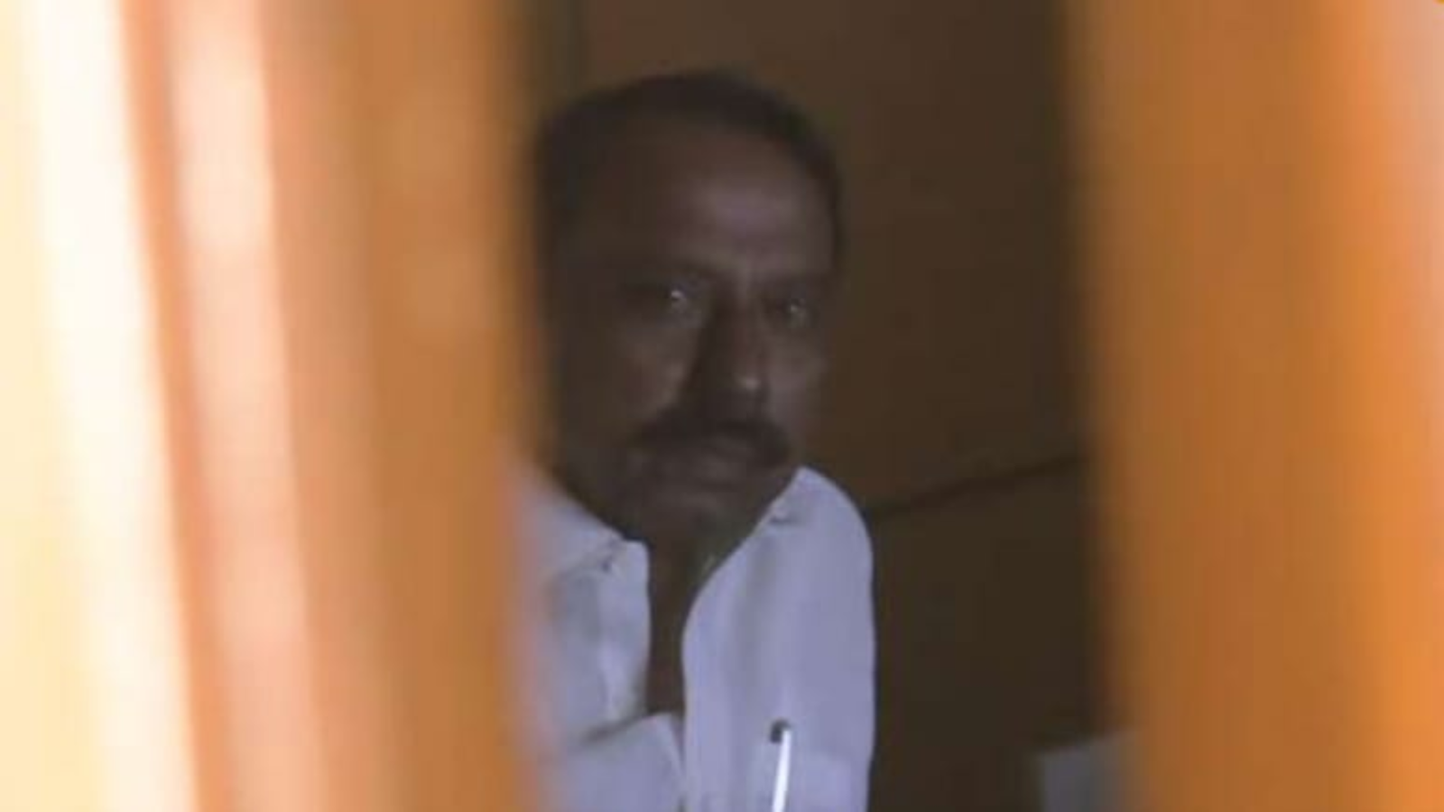 தலைமைச் செயலகத்திலேயே திடீர் மின்வெட்டு! இருளில் மூழ்கிய அமைச்சர்கள் செங்கோட்டையன், ஆதவ் அர்ஜுனா அறைகள்!