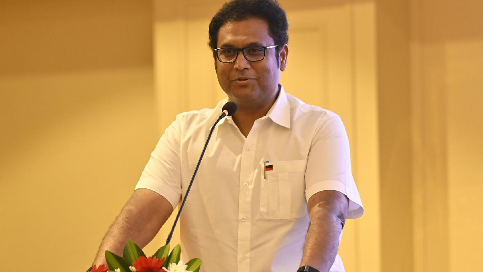 ரூ.5க்கு உற்பத்தி செய்யும் மின்சாரத்தை ரூ.35–37க்கு வாங்குவதா? தவெக அரசு மீது டி.ஆர்.பி.ராஜா குற்றச்சாட்டு!
