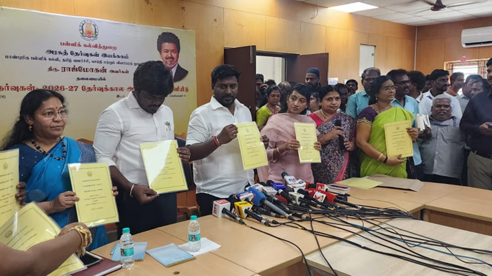 எஸ்.எஸ்.எல்.சி., பிளஸ்-1, பிளஸ்-2 பொதுத்தேர்வு அட்டவணை வெளியீடு: மார்ச் மாதம் தேர்வுகள் தொடக்கம்!