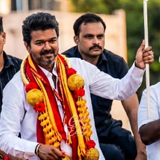 த.வெ.க. தலைவர் விஜய் மீது வழக்குப் பதிவு: தி.நகர் ரோடு-ஷோவில் விதிமீறலா?