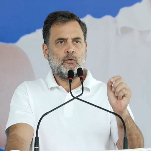 பழைய அதிமுக செத்துவிட்டது; அமித் ஷா கையில் பொம்மை ஆட்சி!" - ராகுல் காந்தி அதிரடி விமர்சனம்!