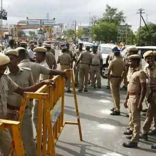 சென்னை கிண்டி ஆளுநர் மாளிகை முன்பு போலீஸ் குவிப்பு: ஆளுநரைக் கண்டித்துக் காங்கிரஸ் போராட்டம் அறிவிப்பால் பதற்றம்!