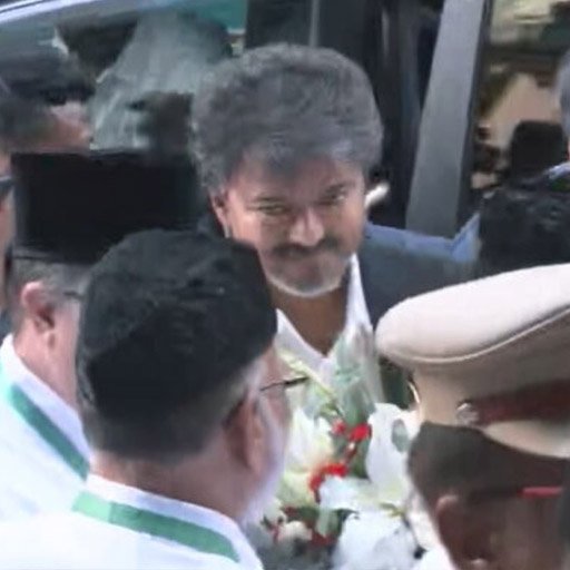 இந்திய யூனியன் முஸ்லிம் லீக் அலுவலகத்தில் முதலமைச்சர் விஜய்: 'தவெக' ஆட்சி அமைய உதவியதற்கு நேரில் நன்றி!