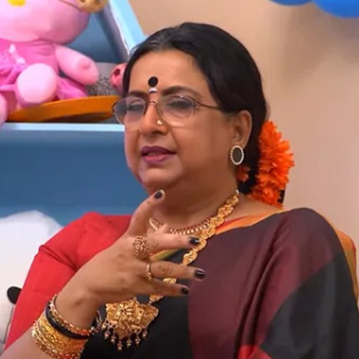 "தவறான முடிவு எடுக்காதே ரவி, கடவுள் சோதிக்கிறார்!"- அழுது புலம்பிய ஜெயம் ரவிக்கு ஆறுதல் கூறிய நடிகை அம்பிகா!
