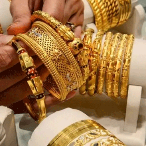 நகைப்பிரியர்களுக்கு பம்பர் சலுகை: சென்னையில் தங்கம் விலை சவரனுக்கு அதிரடியாக ரூ. 1,200 குறைந்தது!