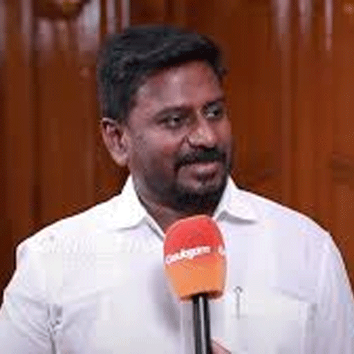 "இருமொழிக் கொள்கை தமிழ்நாட்டுப் பிள்ளைகளின் DNA-விலேயே இருக்கிறது!" - புதிய மாணவர் சேர்க்கை விழாவில் பள்ளி கல்வித்துறை அமைச்சர் ராஜ்மோகன் அதிரடி பேச்சு!