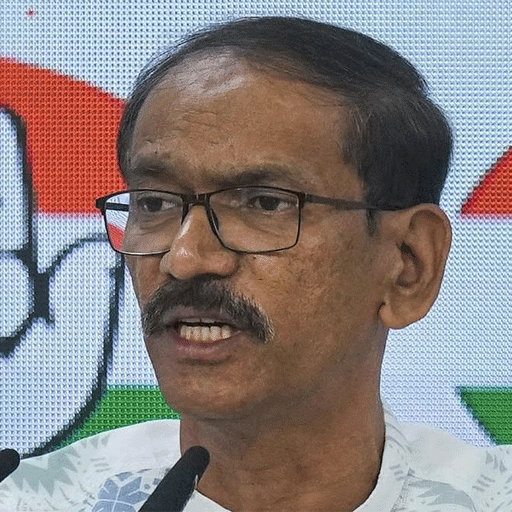 காங்கிரஸ் கட்சியில் அதிரடி மாற்றம்! கோவா மாநிலத் தலைவராகக் கிரீஷ் ஜோடங்கர் நியமனம்! தமிழக காங்கிரஸ் கமிட்டிக்கு விரைவில் புதிய தலைவர், புதிய பொறுப்பாளர் நியமனம்!