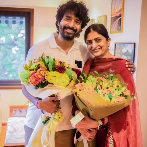 'பராசக்தி' பட ஊதிய பாக்கி ரூ.8.39 கோடி கேட்டு உயர் நீதிமன்றத்தில் இயக்குநர் சுதா கொங்கரா வழக்கு!