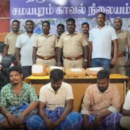 திருச்சி: கருவாடு லாரியில் ரூ.25 லட்சம் மதிப்பிலான கஞ்சா கடத்தல் – 5 பேர் கைது