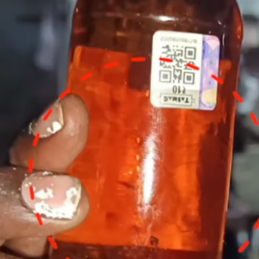 மதுபாட்டிலில் தூசி, குப்பைகள்: “இதை குடித்து விட்டு செத்து போவதா?” - மதுபிரியர்கள் குற்றச்சாட்டு!