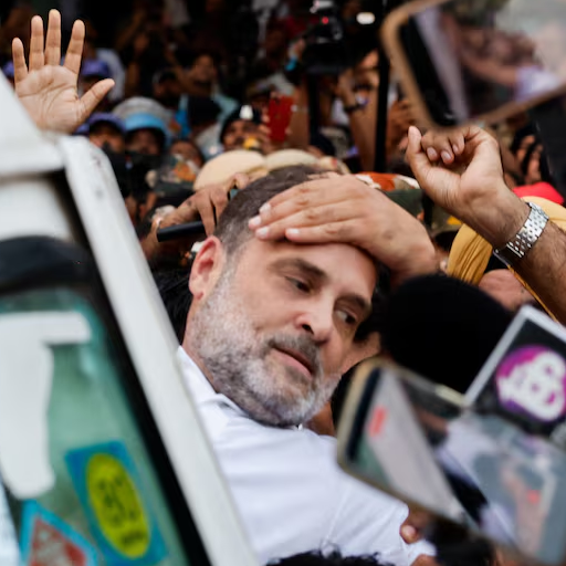 ராகுல் காந்தி உள்ளிட்ட எதிர்க்கட்சித் தலைவர்கள் தாக்கல் செய்த மனுவில் 14 குறைபாடுகள்: சரிசெய்த பிறகே விசாரணை என உச்சநீதிமன்றம் அறிவுறுத்தல்!